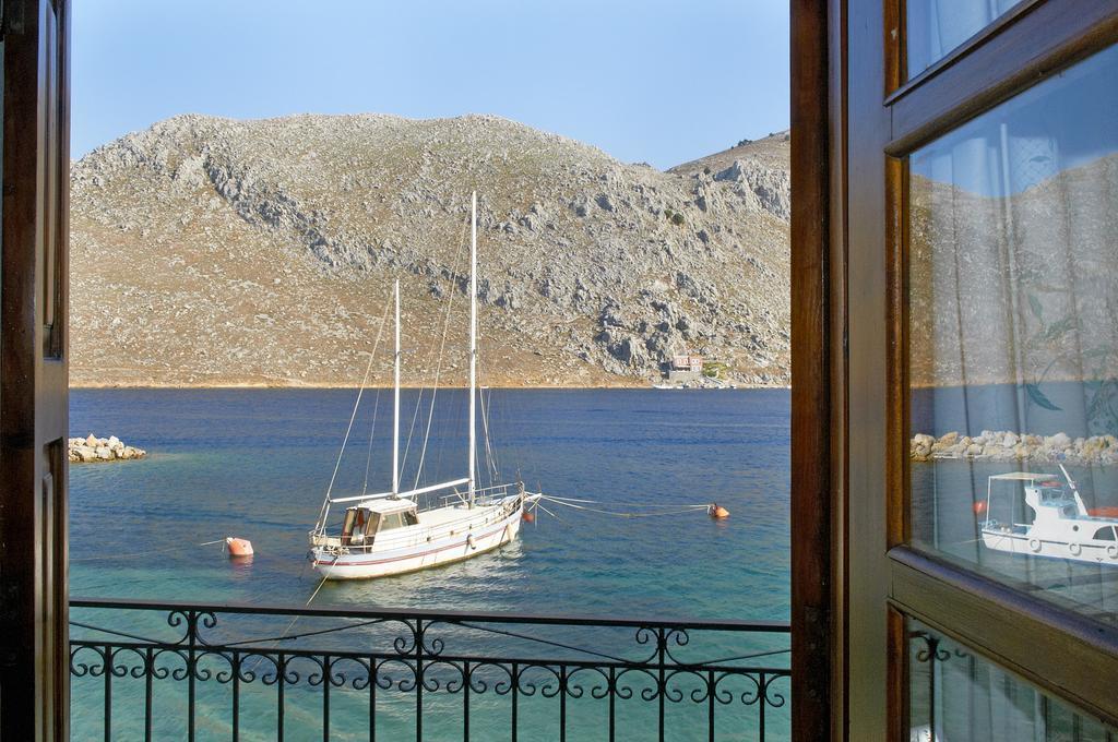 Perla Di Mare Apartment Symi Exterior photo